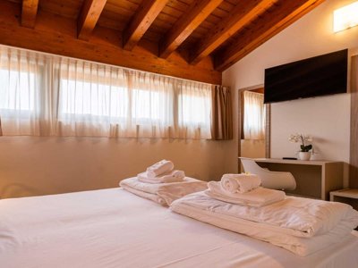 Cliquez pour découvrir toutes les photos de l'HÉBERGEMENT ! appartement - Club Del Sole Desenzano Boutique Resort/ Glam photo 3