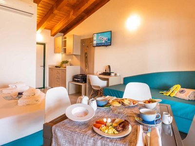 Cliquez pour découvrir toutes les photos de l'HÉBERGEMENT ! studio - Club Del Sole Desenzano Boutique Resort/ Glam photo 4