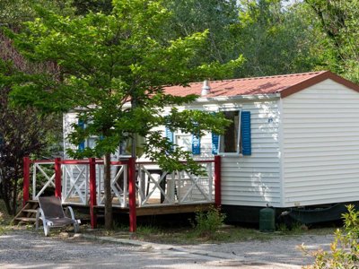 Cliquez pour découvrir toutes les photos de l'HÉBERGEMENT ! mobil-home - Flower La Pinède photo 7