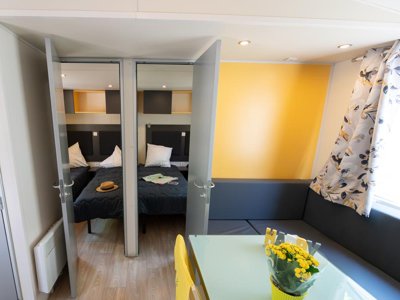 Cliquez pour découvrir toutes les photos de l'HÉBERGEMENT ! mobil-home - Flower La Pinède photo 5
