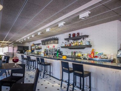 Cliquez pour découvrir toutes les photos de l'ÉTABLISSEMENT ! établissement Vendrell Platja photo 25
