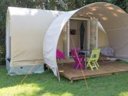Cliquez pour découvrir toutes les photos de l'HÉBERGEMENT ! bungalow toilé - camping Du Pasquier photo 3