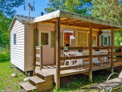Cliquez pour découvrir toutes les photos de l'ÉTABLISSEMENT ! camping Les Eaux Chaudes photo 18