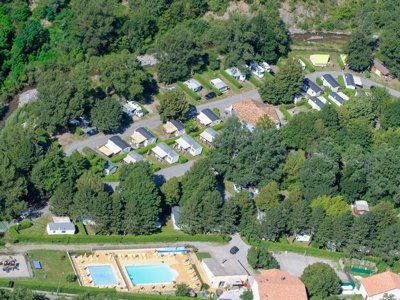 Cliquez pour découvrir toutes les photos de l'ÉTABLISSEMENT ! camping Les Eaux Chaudes photo 22