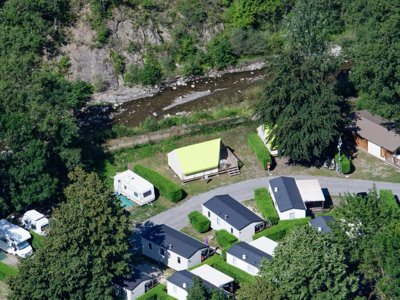 Cliquez pour découvrir toutes les photos de l'ÉTABLISSEMENT ! camping Les Eaux Chaudes photo 23