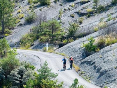 Cliquez pour découvrir toutes les photos de l'ÉTABLISSEMENT ! camping Les Eaux Chaudes photo 25