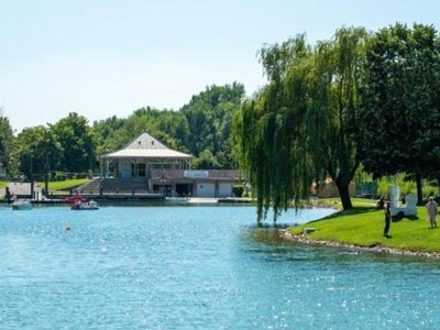 Cliquez pour découvrir toutes les photos de l'ÉTABLISSEMENT ! camping Les Eaux Chaudes photo 26