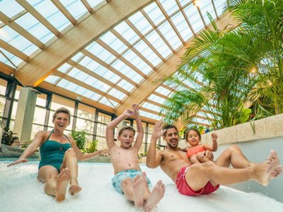 Cliquez pour découvrir toutes les photos de l'ÉTABLISSEMENT ! camping Les Ormes, Domaine Et Resort photo 2
