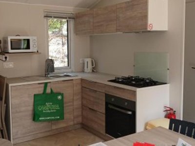 Cliquez pour découvrir toutes les photos de l'HÉBERGEMENT ! mobil-home - Les Ormes, Domaine Et Resort photo 4