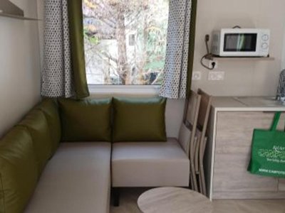 Cliquez pour découvrir toutes les photos de l'HÉBERGEMENT ! mobil-home - Les Ormes, Domaine Et Resort photo 5