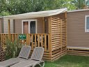 Cliquez pour découvrir toutes les photos de l'HÉBERGEMENT ! mobil-home - camping Les Ormes, Domaine Et Resort photo 2