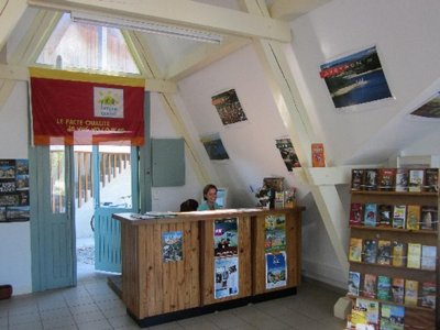Cliquez pour découvrir toutes les photos de l'ÉTABLISSEMENT ! camping Roc De L'Arche photo 5