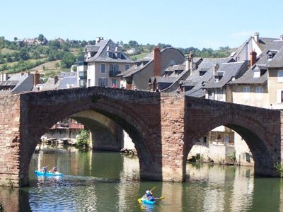 Cliquez pour découvrir toutes les photos de l'ÉTABLISSEMENT ! camping Roc De L'Arche photo 7