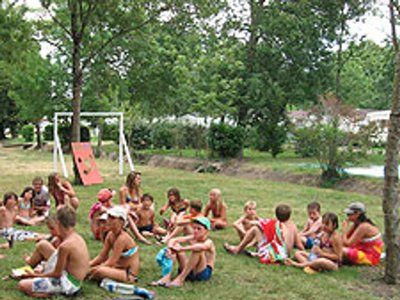 Cliquez pour découvrir toutes les photos de l'ÉTABLISSEMENT ! camping Les Floralies photo 16