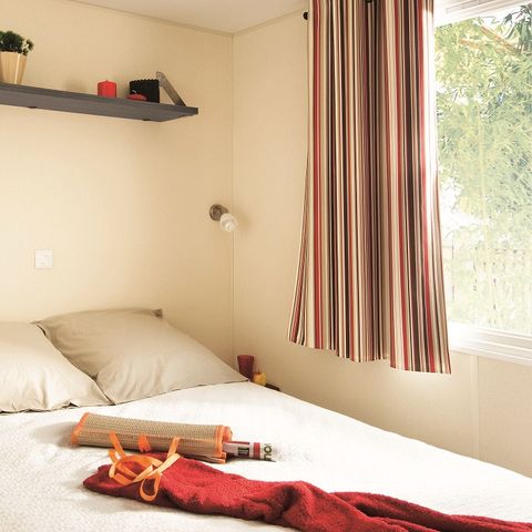 Cliquez pour découvrir toutes les photos de l'HÉBERGEMENT ! mobilhome - Les Mérilles photo 2