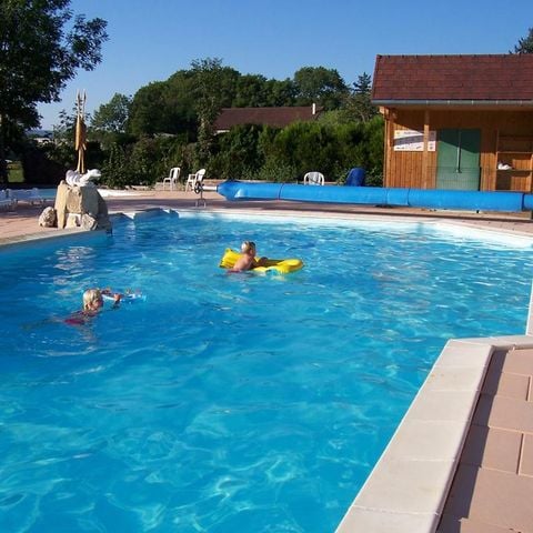 Cliquez pour découvrir toutes les photos de l'ÉTABLISSEMENT ! établissement Les Mérilles photo 2