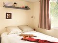Cliquez pour découvrir toutes les photos de l'HÉBERGEMENT ! mobilhome - établissement Les Mérilles photo 2