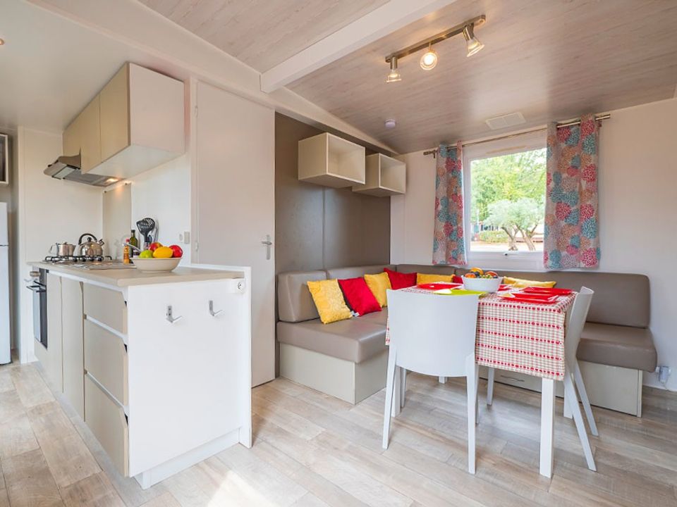 Cliquez pour découvrir toutes les photos de l'HÉBERGEMENT ! mobil-home - Mare Pineta photo 3