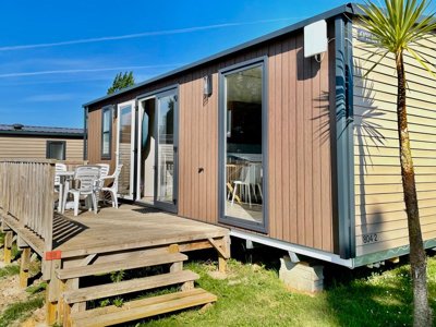 Cliquez pour découvrir toutes les photos de l'HÉBERGEMENT ! mobil-home - Du Val photo 2