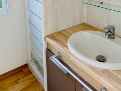 Cliquez pour découvrir toutes les photos de l'HÉBERGEMENT ! mobil-home - Du Val photo 4