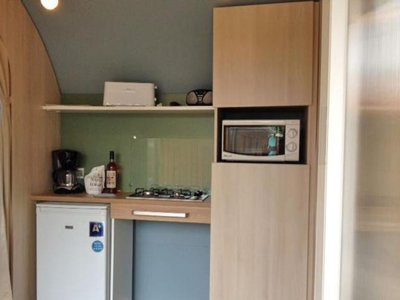 Cliquez pour découvrir toutes les photos de l'HÉBERGEMENT ! bungalow toilé - Du Lac photo 2