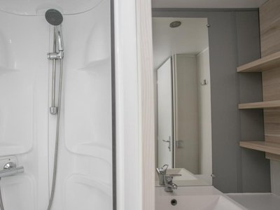 Cliquez pour découvrir toutes les photos de l'HÉBERGEMENT ! mobil-home - Du Lac photo 12