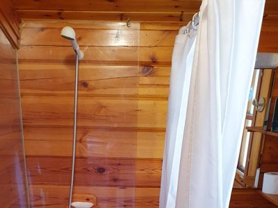Cliquez pour découvrir toutes les photos de l'HÉBERGEMENT ! chalet - Les Jardins D'Estavar photo 3