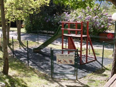 Cliquez pour découvrir toutes les photos de l'ÉTABLISSEMENT ! camping Les Jardins D'Estavar photo 3