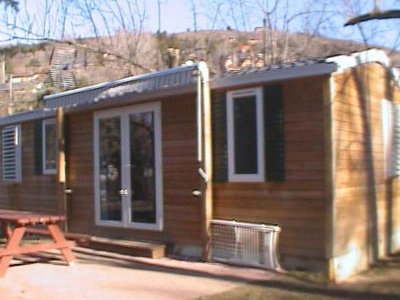 Cliquez pour découvrir toutes les photos de l'HÉBERGEMENT ! mobil-home - L'Enclave photo 2