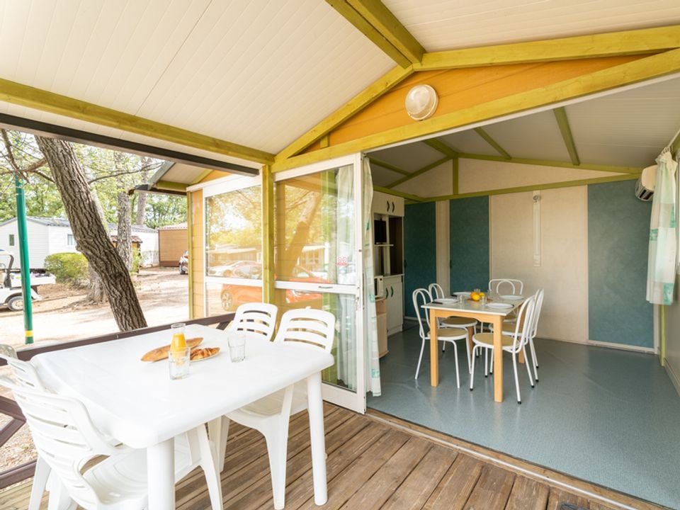 Cliquez pour découvrir toutes les photos de l'HÉBERGEMENT ! chalet - établissement Lou Cantaire photo 2