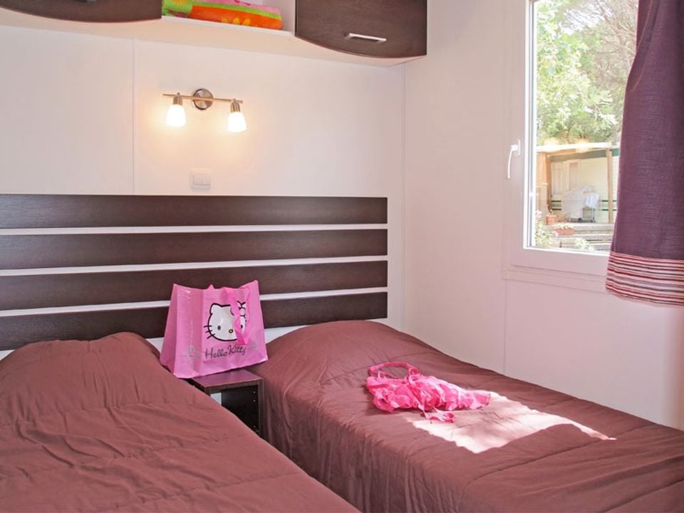 Cliquez pour découvrir toutes les photos de l'HÉBERGEMENT ! mobile_home - établissement Lou Cantaire photo 5