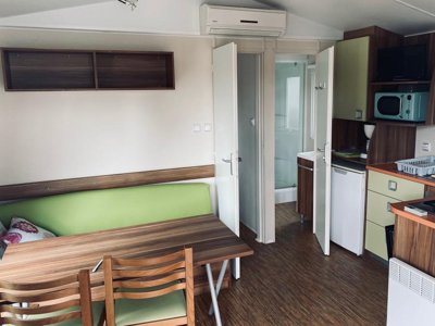 Cliquez pour découvrir toutes les photos de l'HÉBERGEMENT ! mobil-home - Les Catalpas photo 3