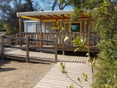 Cliquez pour découvrir toutes les photos de l'HÉBERGEMENT ! mobil-home - La Pierre Verte photo 4