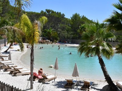 Cliquez pour découvrir toutes les photos de l'ÉTABLISSEMENT ! camping La Pierre Verte photo 3