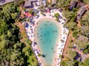 Camping Pas Cher vous présente avec son site Officiel campingpascher.fr, le Camping La Pierre Verte classé 4 étoiles, situé sur la commune de Fréjus dans le département Var (Provence Alpes Côte D'azur) en France. Le camping La Pierre Verte, vous présente un hébergement de type mobil-home de 18 m² pour 2 personnes avec climatisation et télévision. Le camping La Pierre Verte vous propose du sam. 12 septembre au sam. 19 septembre 2026, en promotion à -14% pour 7 nuits à 380,80 € au lieu de 448,0 € soit une Économie de 67,20 €. Cette location propose 12 dates différentes pour réserver votre séjour. Découvrez également les 10 autres gammes d'hébergements du camping. Les Avis clients pour le Camping La Pierre Verte sont excellents avec une note moyenne de 8 sur 10. Lagon, Parc aquatique, Piscine extérieure, Animation enfants, Animations familiales, Club ados, Club enfants, Aire de jeux enfants, Centre équestre, Court de padel couvert, Court de tennis, Golf, Jet-ski, Paddle, Parcours sportif, Ping-pong, Piscine, Plongée, Pétanque, Randonnée, Salle de fitness, Structure gonflable enfants, Terrain de badminton, Terrain de beach-volley, Terrain multisports, Tir à l’arc, kiteSurf, Bar, Dépôt de pain, Plats à emporter, Restaurant, Snack/Bar, Supermarché, Épicerie,... En savoir plus : cliquez-ICI.