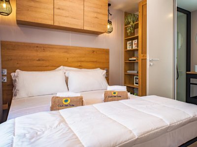 Cliquez pour découvrir toutes les photos de l'HÉBERGEMENT ! mobil-home - Club Del Sole Tenuta Primero Grado Family Resort photo 7