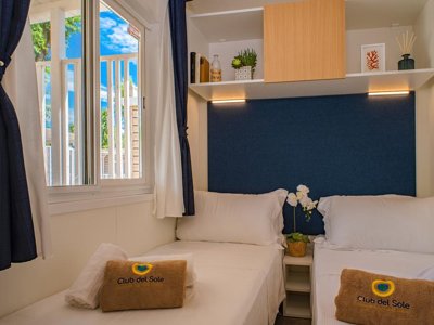 Cliquez pour découvrir toutes les photos de l'HÉBERGEMENT ! mobil-home - Club Del Sole Tenuta Primero Grado Family Resort photo 9