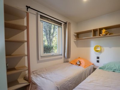 Cliquez pour découvrir toutes les photos de l'HÉBERGEMENT ! mobil-home - Flower La Steniole photo 9
