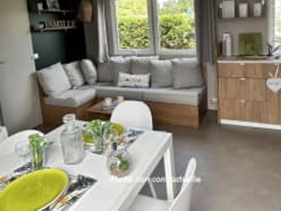 Camping Pas Cher vous présente avec son site Officiel campingpascher.fr, le Camping Siblu La Réserve - Funpass Inclus classé 4 étoiles, situé sur la commune de Gastes dans le département Landes (Aquitaine) en France. Le camping Siblu La Réserve - Funpass Inclus, vous présente un hébergement de type mobil-home avec climatisation. Le camping Siblu La Réserve - Funpass Inclus vous proposeun séjour PAS CHER avec une REMISEdu vendredi 05 juin au vendredi 12 juin 2026, en promotion à -30% pour 7 nuits à 210,70 € au lieu de 301,0 € soit une Économie de 90,30 €. Cette location propose 23 dates différentes pour réserver votre séjour. Découvrez également les 9 autres gammes d'hébergements du camping. Les Avis clients pour le Camping Siblu La Réserve - Funpass Inclus sont excellents avec une note moyenne de 8 sur 10. LacMer, Parc aquatique, Piscine couverte, Piscine extérieure, Animation ados, Animations familiales, Club enfants, Aire de jeux enfants, Canoë-kayak, Centre équestre, Court de tennis, Cyclisme, Golf, Location de bateaux, Paddle, Parcours sportif, Ping-pong, Piscine, Pétanque, Randonnée, Salle de jeux vidéo, Terrain de beach-volley, Terrain multisports, Bar, Créperie, Dépôt de pain, Plats à emporter, Restaurant, Snack/Bar, Épicerie,... En savoir plus : cliquez-ICI.