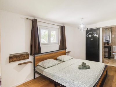 Cliquez pour découvrir toutes les photos de l'HÉBERGEMENT ! appartement - La Presqu'Ile De Giens photo 6