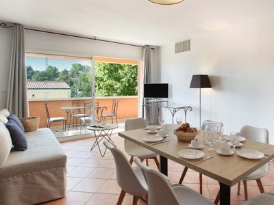 Cliquez pour découvrir toutes les photos de l'ÉTABLISSEMENT ! résidence Odalys Référence La Licorne De Haute-Provence photo 10