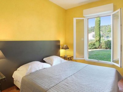 Cliquez pour découvrir toutes les photos de l'ÉTABLISSEMENT ! résidence Odalys Référence La Licorne De Haute-Provence photo 6