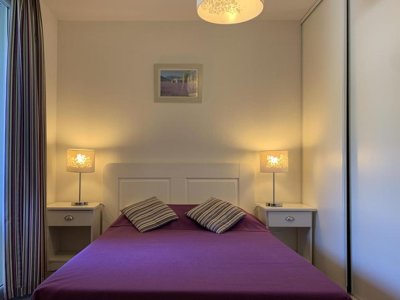 Cliquez pour découvrir toutes les photos de l'HÉBERGEMENT ! appartement - Côté Provence photo 9