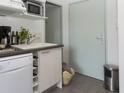 Cliquez pour découvrir toutes les photos de l'HÉBERGEMENT ! appartement - Côté Provence photo 7