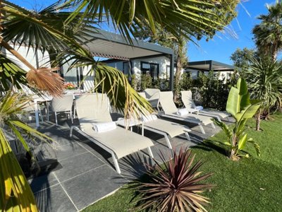 Cliquez pour découvrir toutes les photos de l'HÉBERGEMENT ! mobil-home - Holiday Marina Resort photo 4