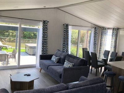 Cliquez pour découvrir toutes les photos de l'HÉBERGEMENT ! mobil-home - Holiday Marina Resort photo 7