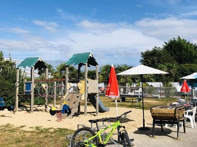 Cliquez pour découvrir toutes les photos de l'ÉTABLISSEMENT ! camping L'Hermitage photo 8