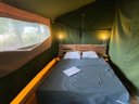 Cliquez pour découvrir toutes les photos de l'HÉBERGEMENT ! tente en toile et bois - camping L'Hermitage photo 5