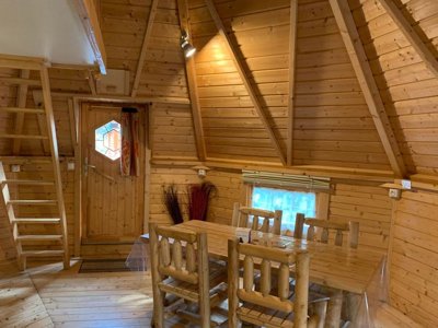 Cliquez pour découvrir toutes les photos de l'HÉBERGEMENT ! hébergement insolite - L'Etang Du Pays Blanc photo 2