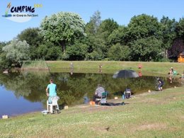 Camping Pas Cher vous présente avec son site Officiel campingpascher.fr, le Camping L'Etang Du Pays Blanc classé 3 étoiles, situé sur la commune de Guerande dans le département Loire-atlantique (Pays De La Loire) en France. Le camping L'Etang Du Pays Blanc, vous présente un hébergement de type hébergement insolite de 25 m² pour 4 personnes. Le camping L'Etang Du Pays Blanc vous propose du lundi 21 septembre au lundi 28 septembre 2026, en promotion à -15% pour 7 nuits à 225,14 € au lieu de 268,0 € soit une Économie de 42,86 €. Cette location propose 63 dates différentes pour réserver votre séjour. Découvrez également les 40 autres gammes d'hébergements du camping. Les Avis clients pour le Camping L'Etang Du Pays Blanc sont excellents avec une note moyenne de 8 sur 10. Piscine chauffée, Piscine couverte, Animations familiales, Club enfants, Aire de jeux enfants, Aire de jeux intérieure, Canoë-kayak, Centre équestre, Court de tennis, Ping-pong, Pétanque, Salle de fitness, Structure gonflable enfants, Terrain de football, Terrain multisports, Trampoline, Bar, Dépôt de pain, Plats à emporter, Snack/Bar, Supermarché, Épicerie,... En savoir plus : cliquez-ICI.